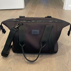 Dagne Dover Black Travel Bag